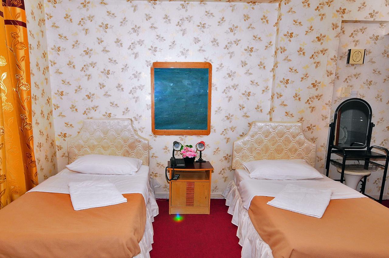 Al Qaid Hotel Дубай Екстериор снимка