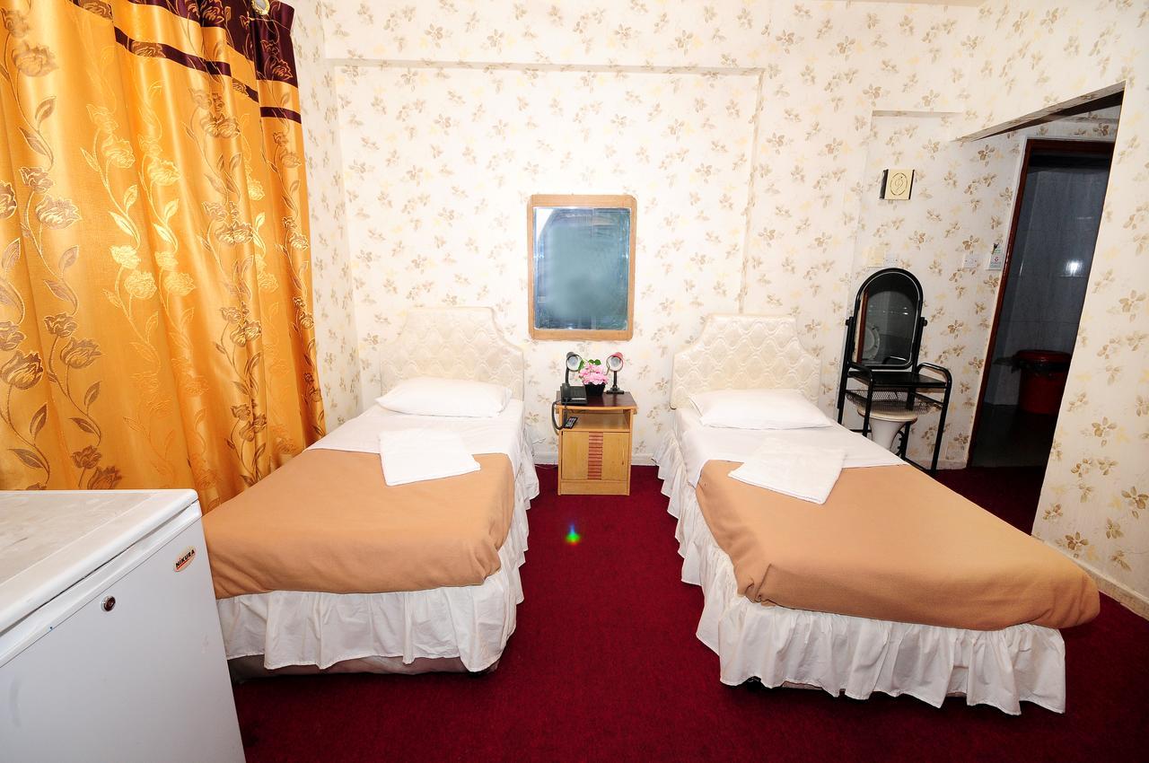 Al Qaid Hotel Дубай Екстериор снимка